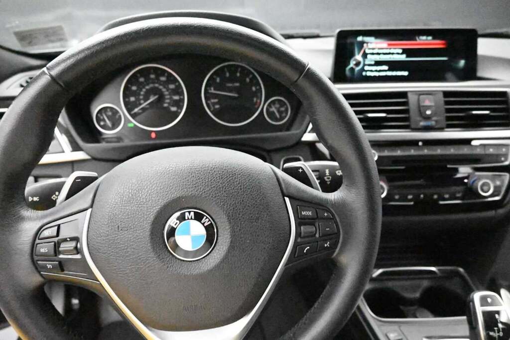 2016 BMW 328i 