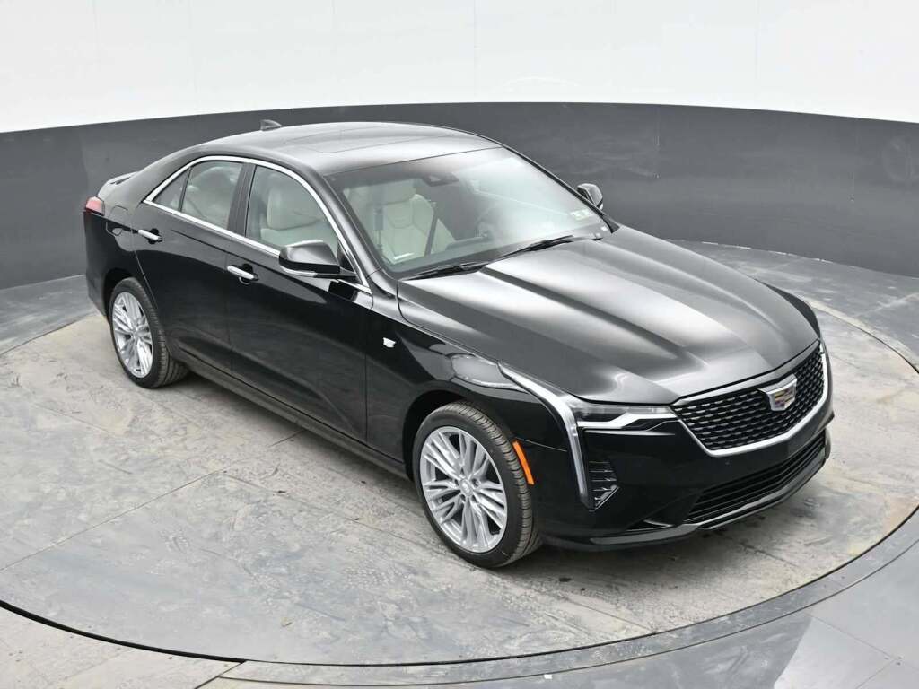 2025 Cadillac CT4 Premium Luxury RWD