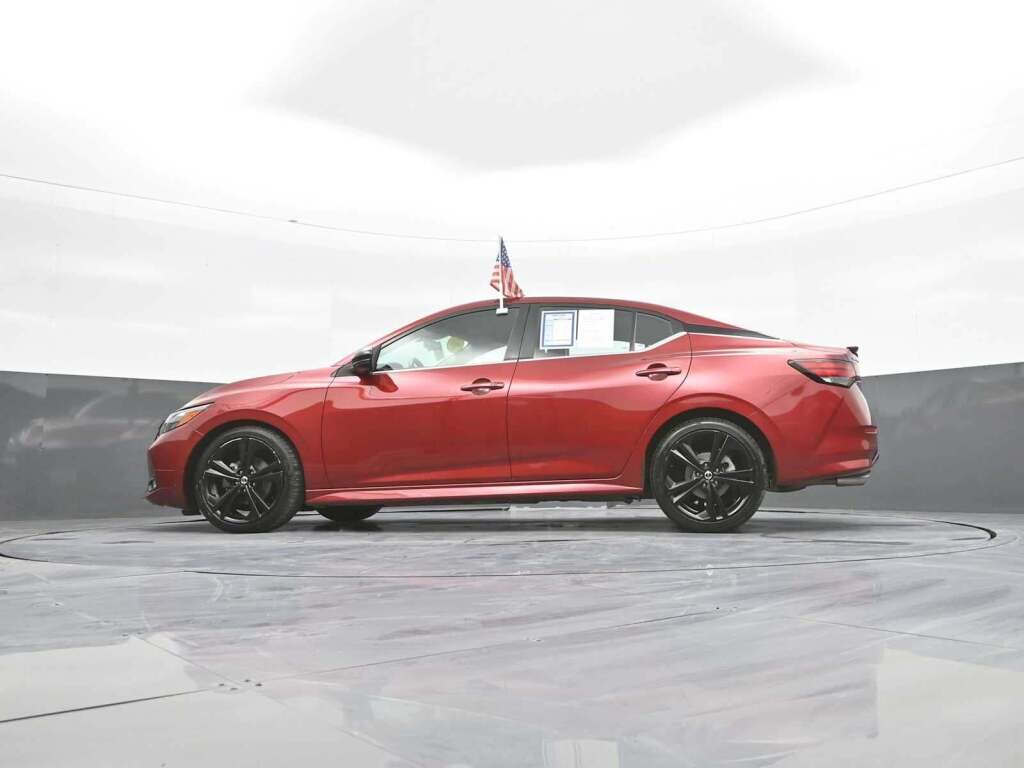 2021 Nissan Sentra SR Xtronic CVT