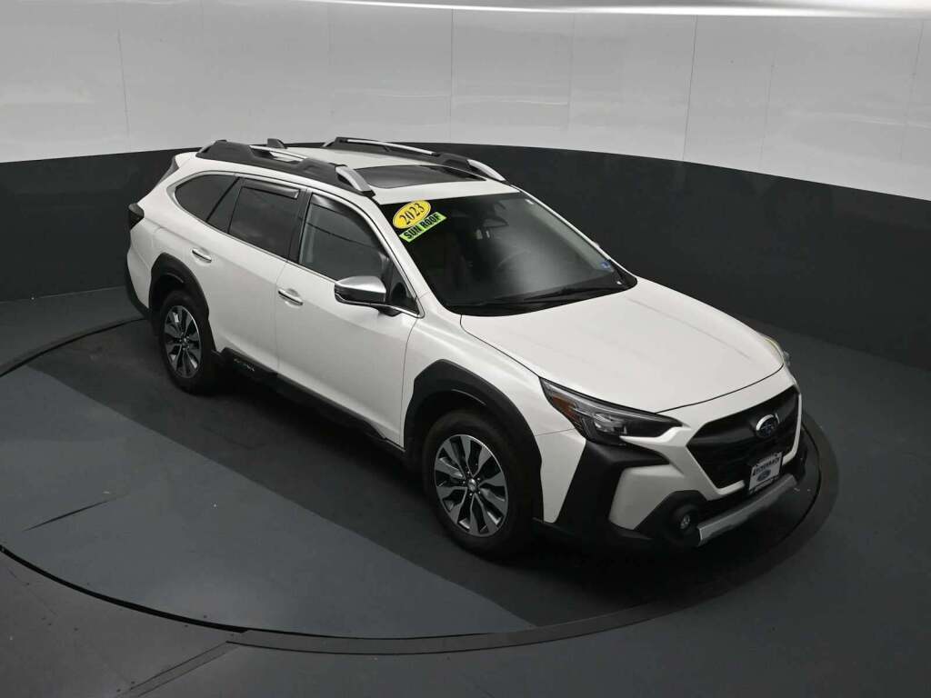2023 Subaru Outback Touring XT