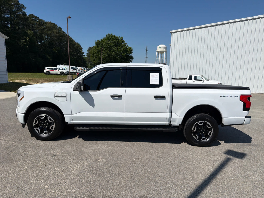 2023 Ford F-150 Lightning Pro