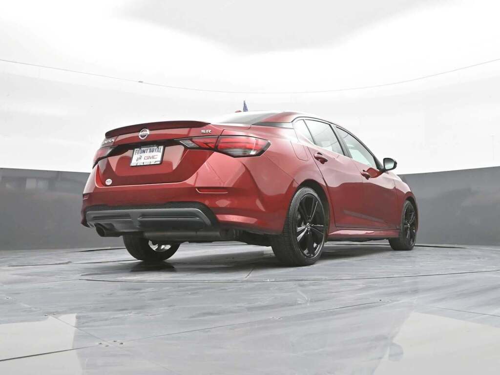 2021 Nissan Sentra SR Xtronic CVT