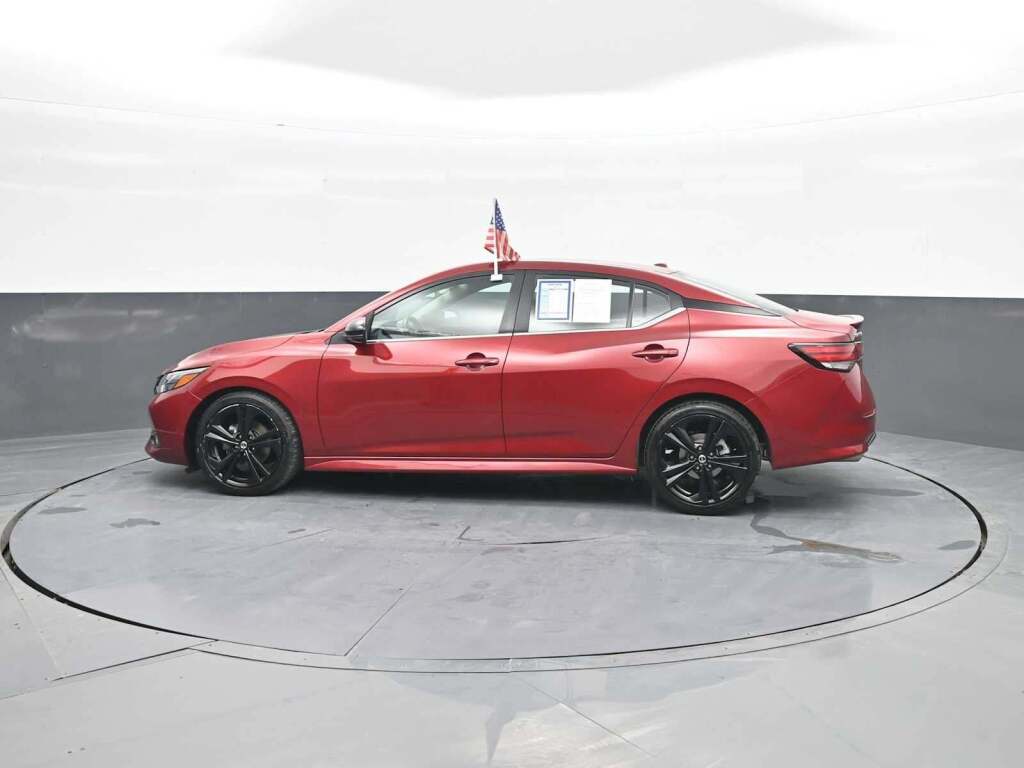 2021 Nissan Sentra SR Xtronic CVT