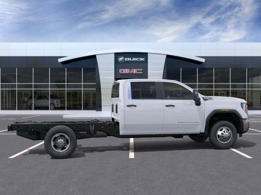 2026 GMC Sierra 3500 HD Pro