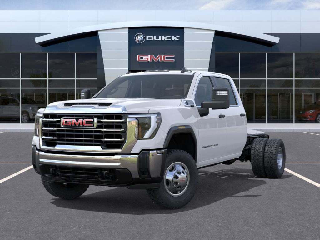 2026 GMC Sierra 3500 HD Pro