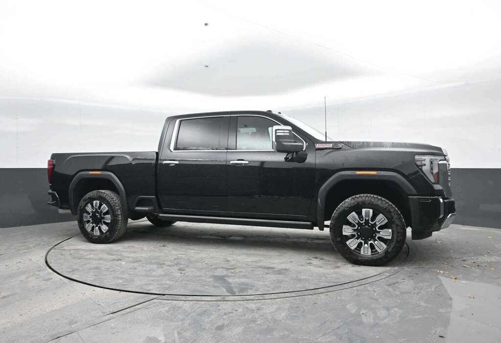 2026 GMC Sierra 2500HD Denali