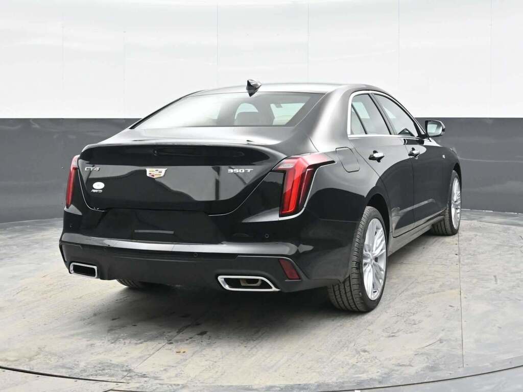 2025 Cadillac CT4 Premium Luxury RWD