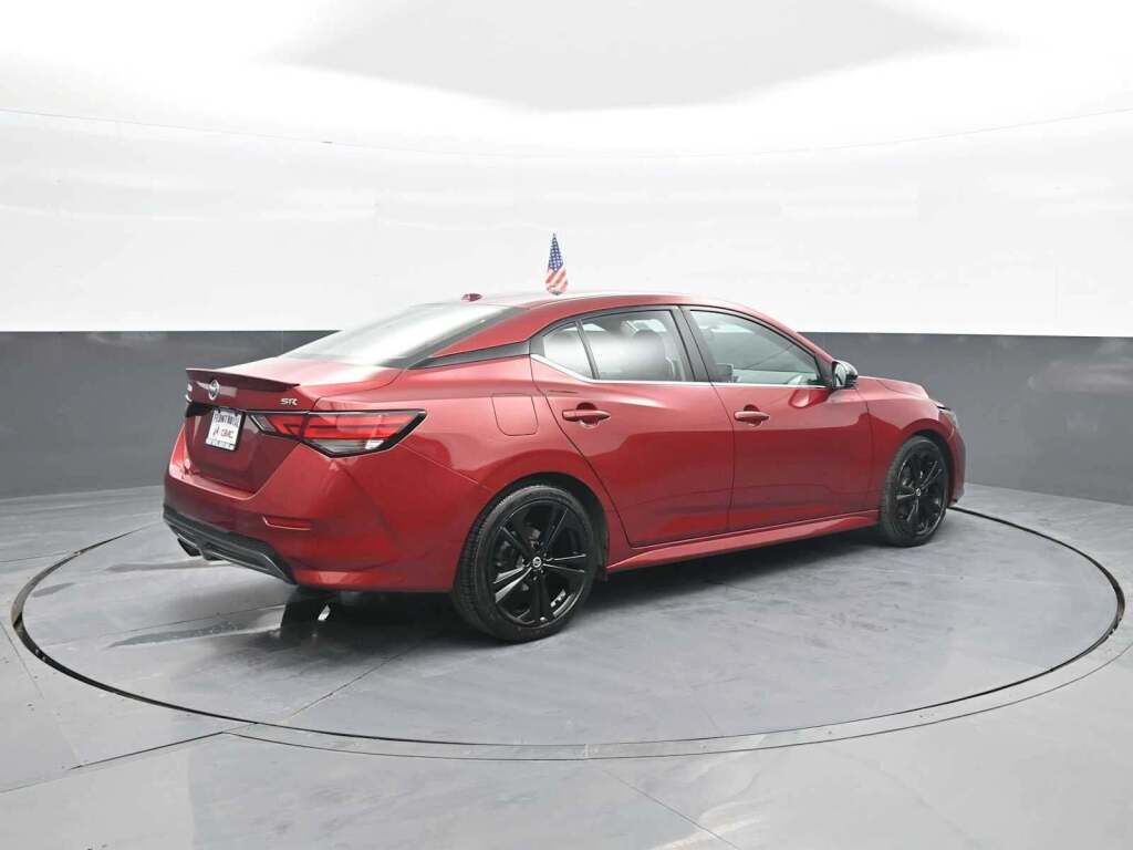 2021 Nissan Sentra SR Xtronic CVT
