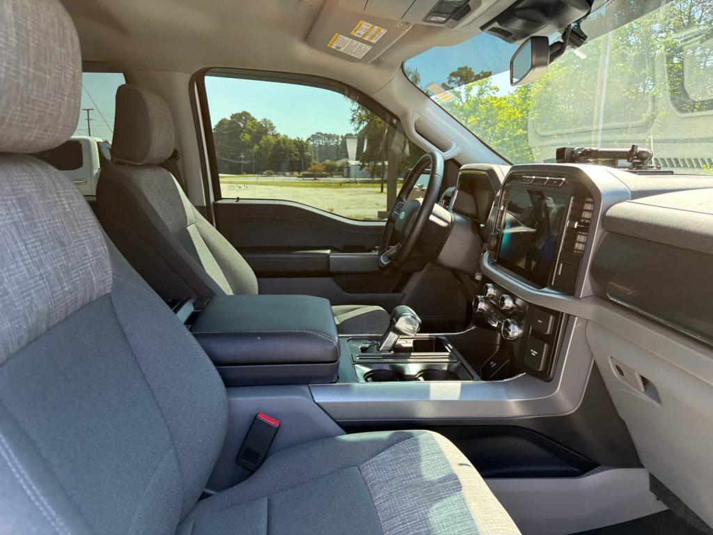 2023 Ford F-150 Lightning Pro