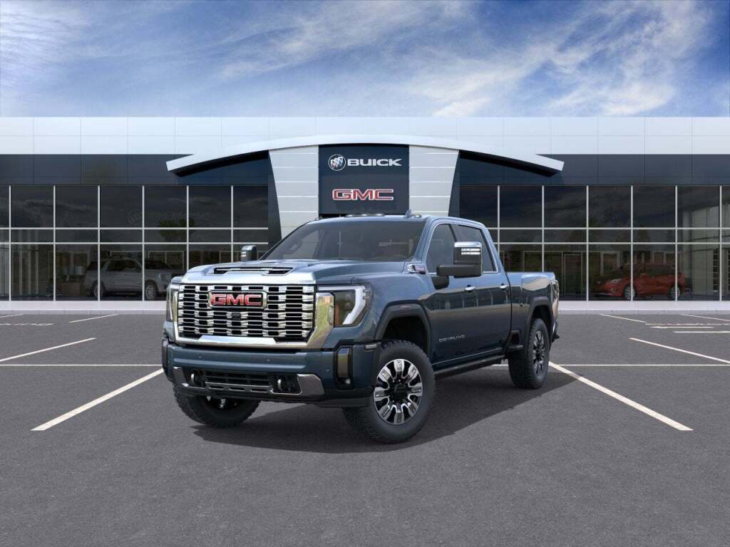 2026 GMC Sierra 2500HD Denali - Photo 8