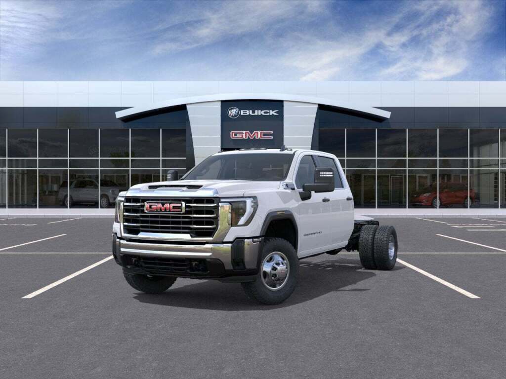 2026 GMC Sierra 3500 HD Pro