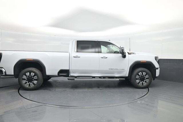 2026 GMC Sierra 3500HD Denali