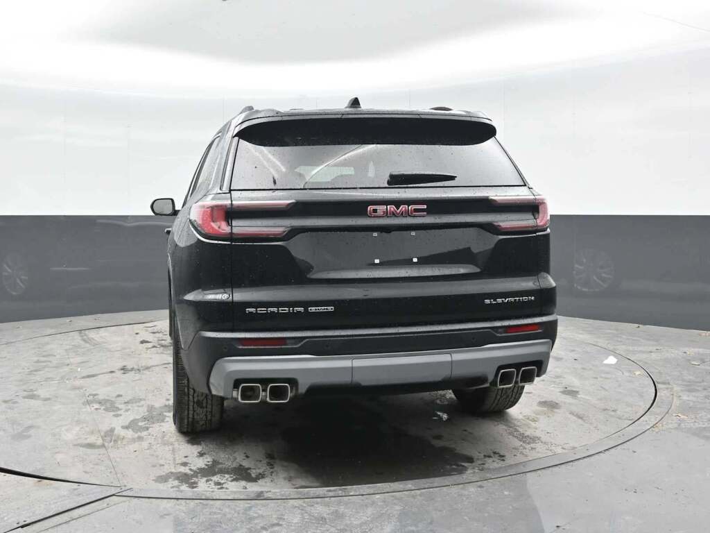 2026 GMC Acadia Elevation AWD