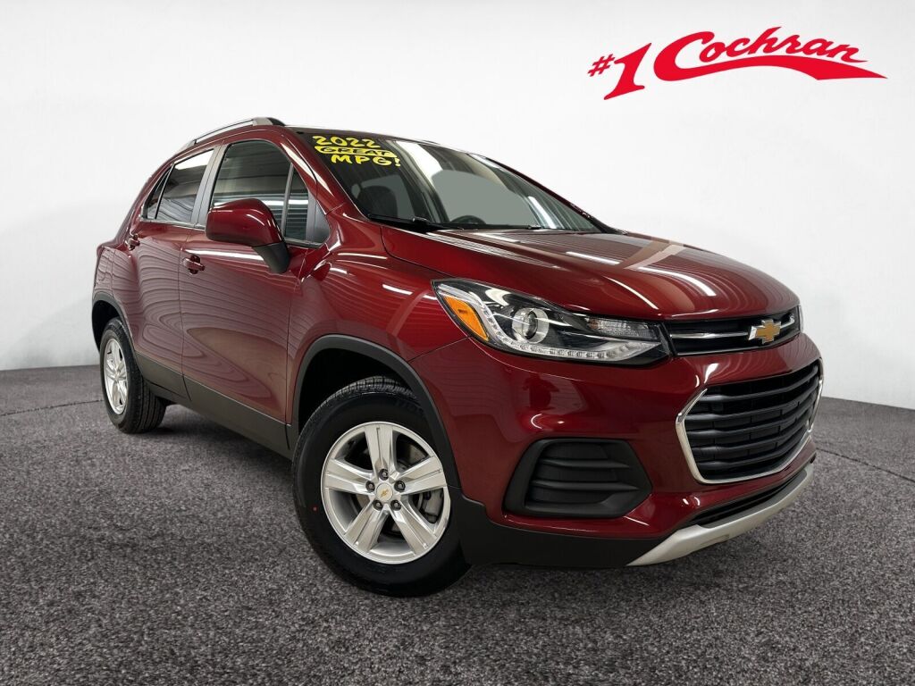 Red (Crimson Metallic) 2022 Chevrolet Trax LT AWD SUV / Crossover All-Wheel Drive 6-Speed Automatic