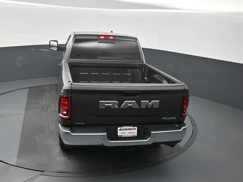 2025 Ram 2500 Tradesman Crew Cab 4x4 6'4" Box