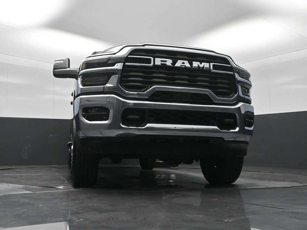 2025 Ram 2500 Tradesman Crew Cab 4x4 6'4" Box