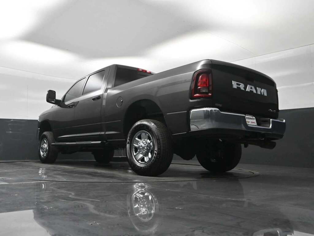 2025 Ram 2500 Tradesman Crew Cab 4x4 6'4" Box