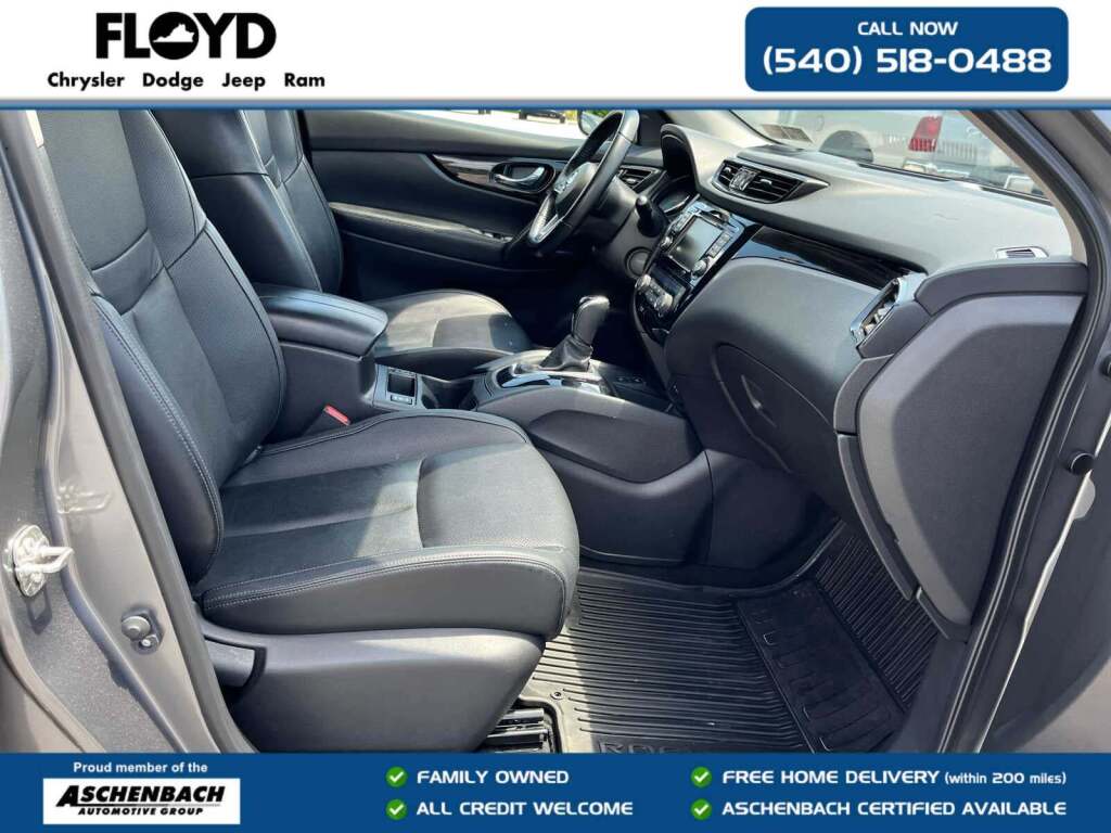 2022 Nissan Rogue Sport SL AWD Xtronic CVT
