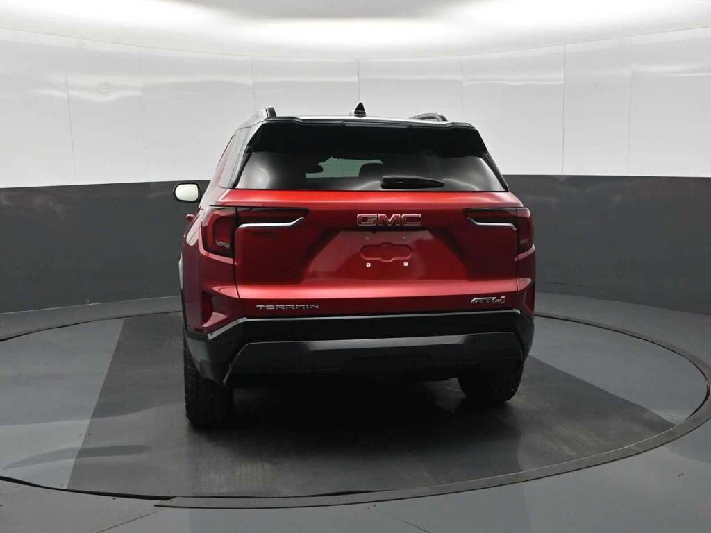 2026 GMC Terrain AWD AT4