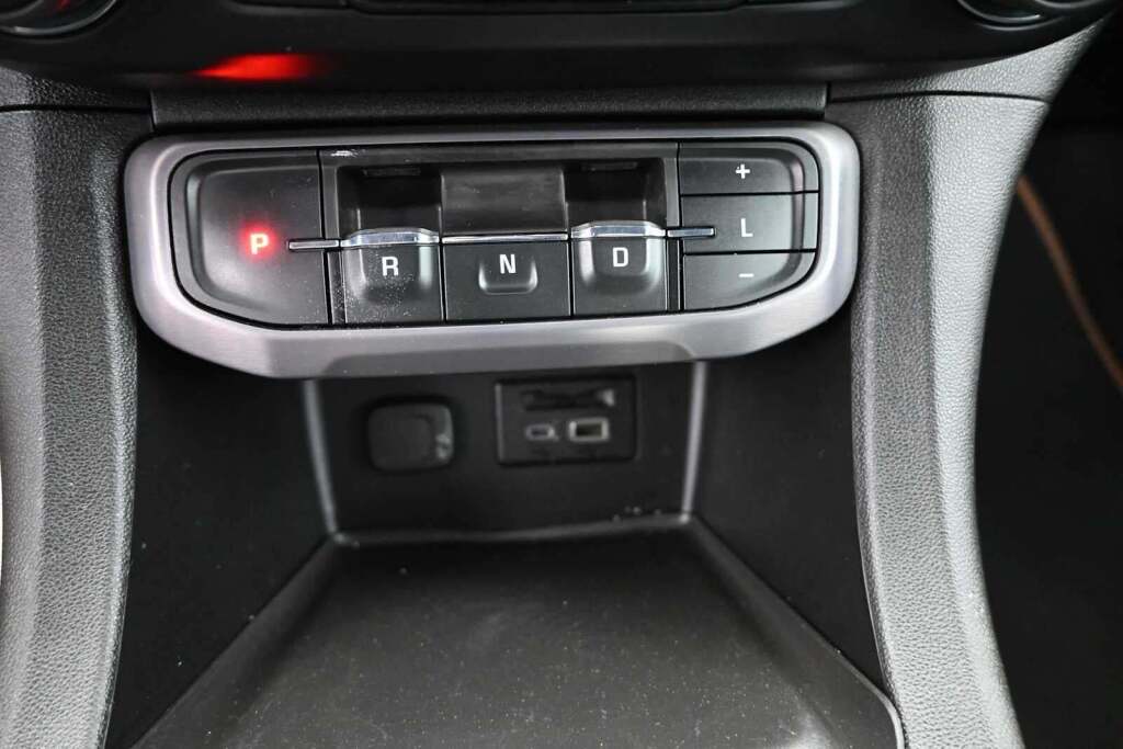 2020 GMC Acadia AWD AT4