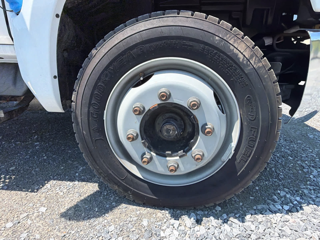 2024 Chevrolet Silverado 6500HD WT