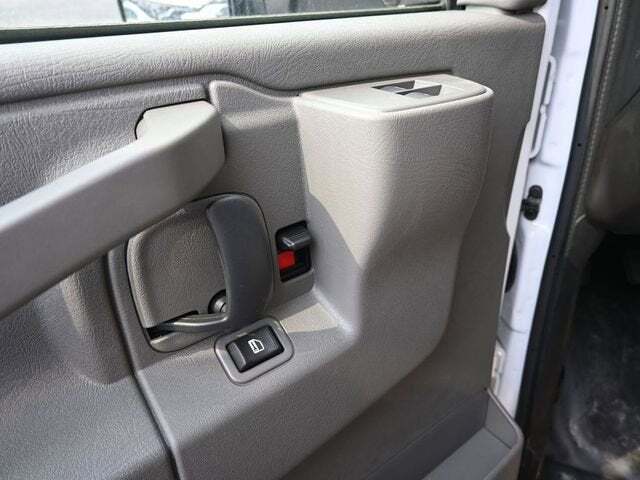 2024 GMC Savana Cutaway 4500 Van