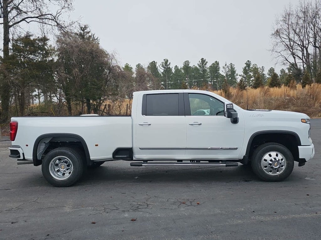 2026 Chevrolet Silverado 3500HD High Country