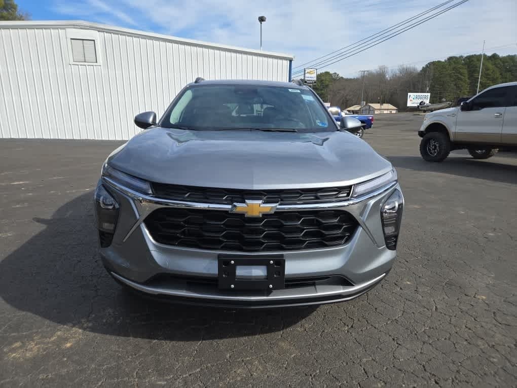 2026 Chevrolet Trax FWD LT
