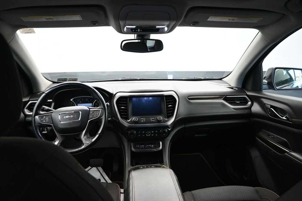 2020 GMC Acadia AWD AT4