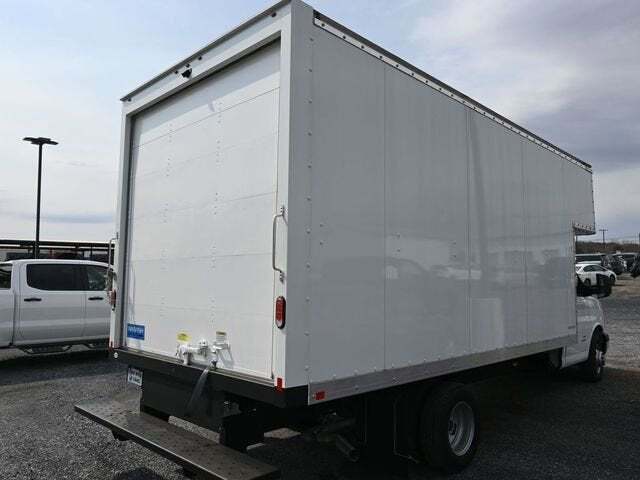 2024 GMC Savana Cutaway 4500 Van
