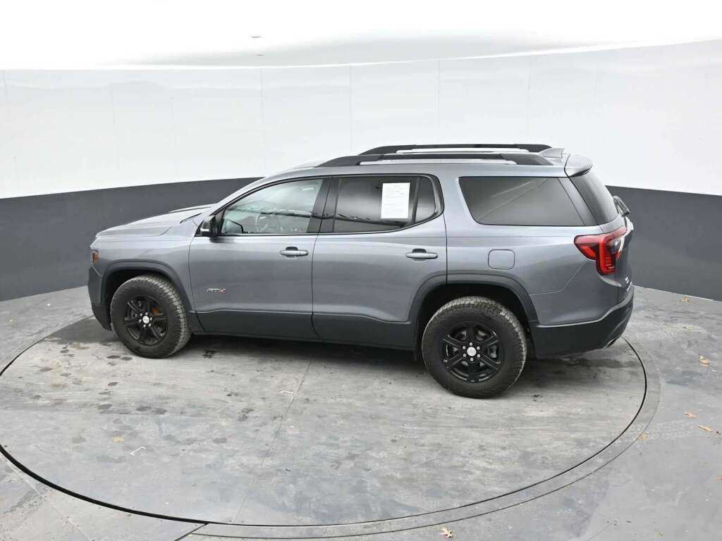 2020 GMC Acadia AWD AT4