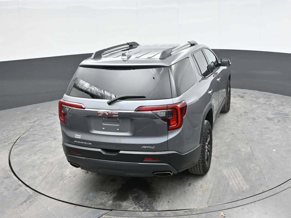 2020 GMC Acadia AWD AT4
