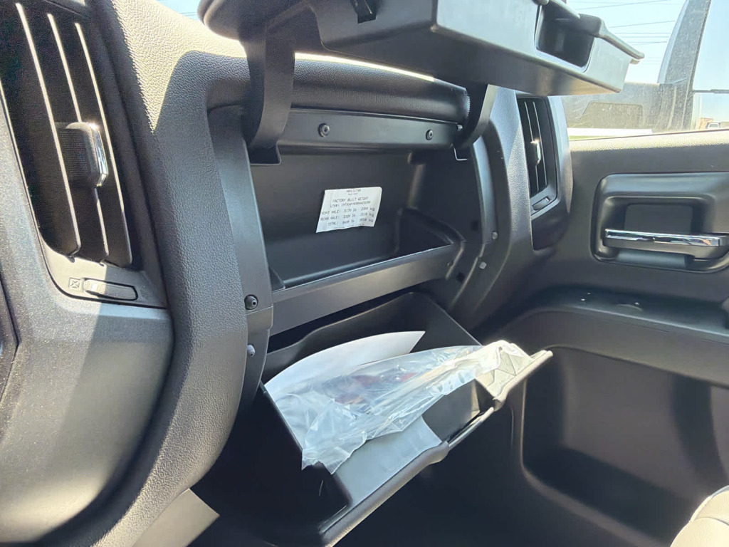 2024 Chevrolet Silverado 6500HD WT