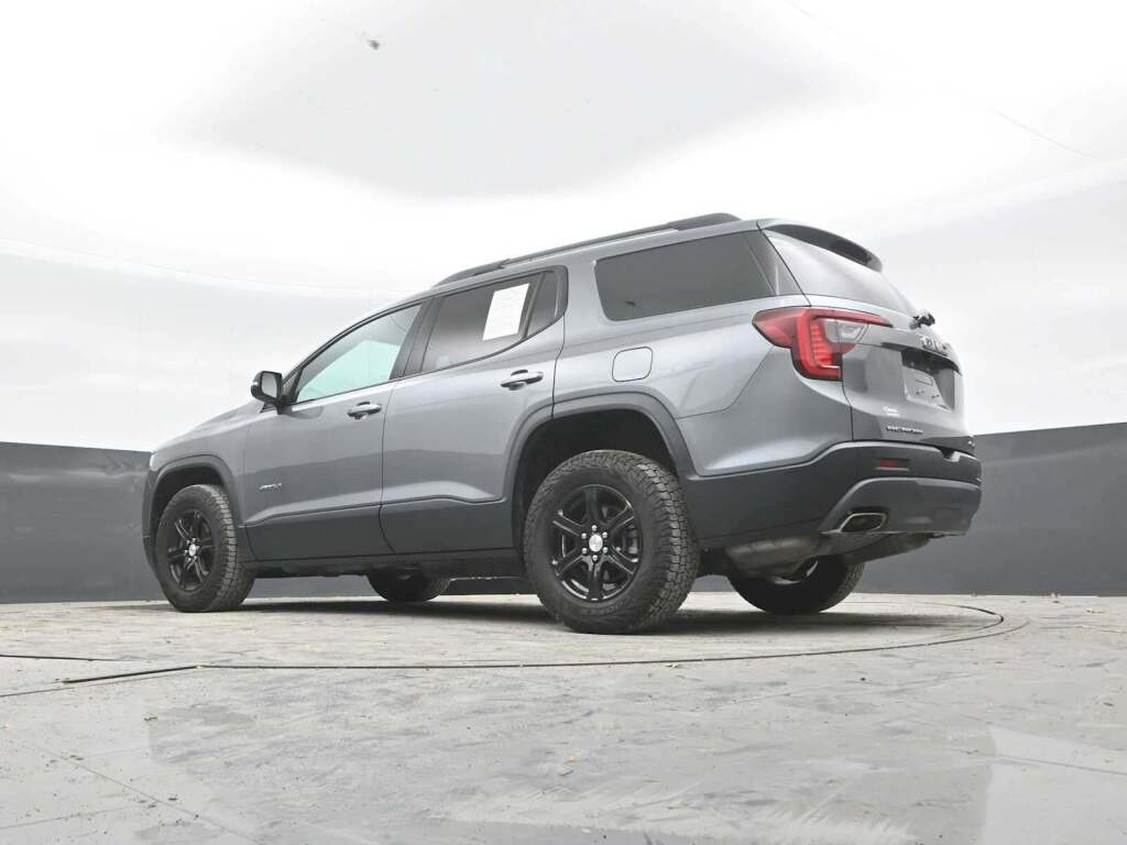 2020 GMC Acadia AWD AT4