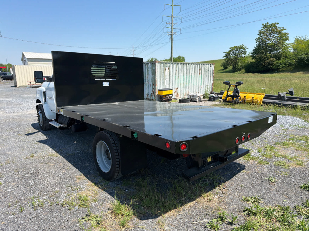 2024 Chevrolet Silverado 6500HD WT