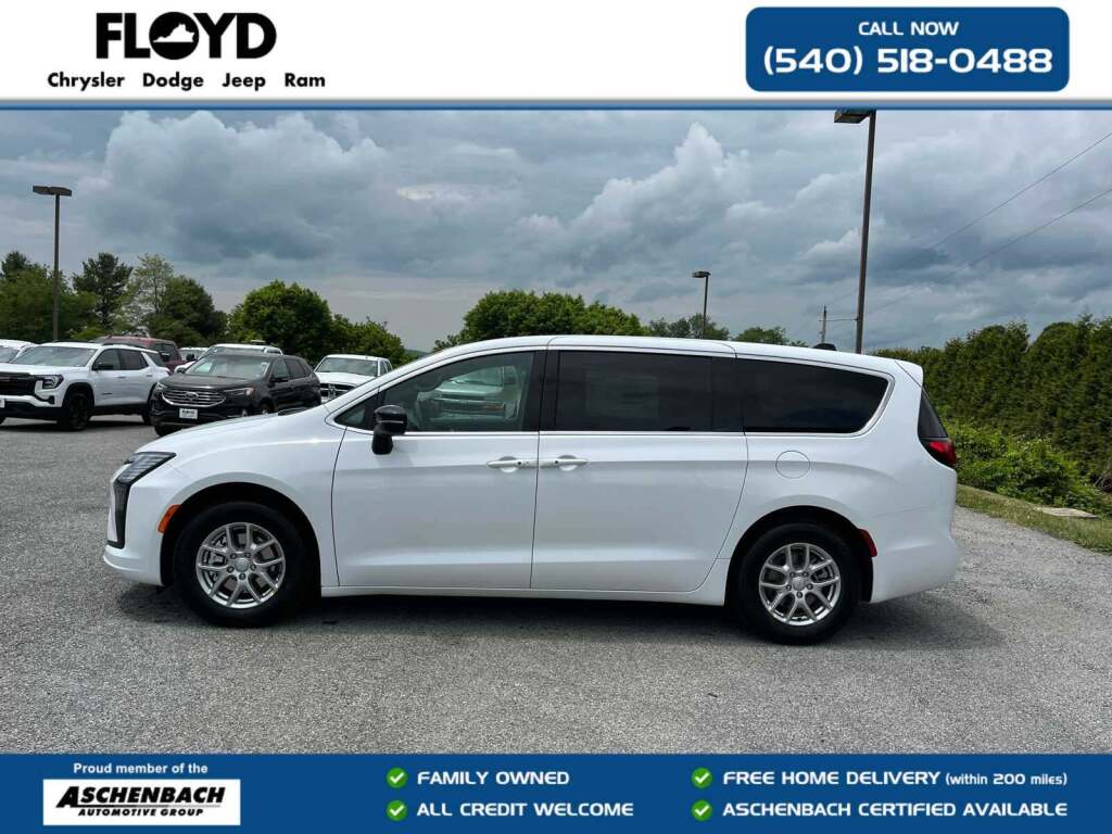 2027 Chrysler Pacifica Select