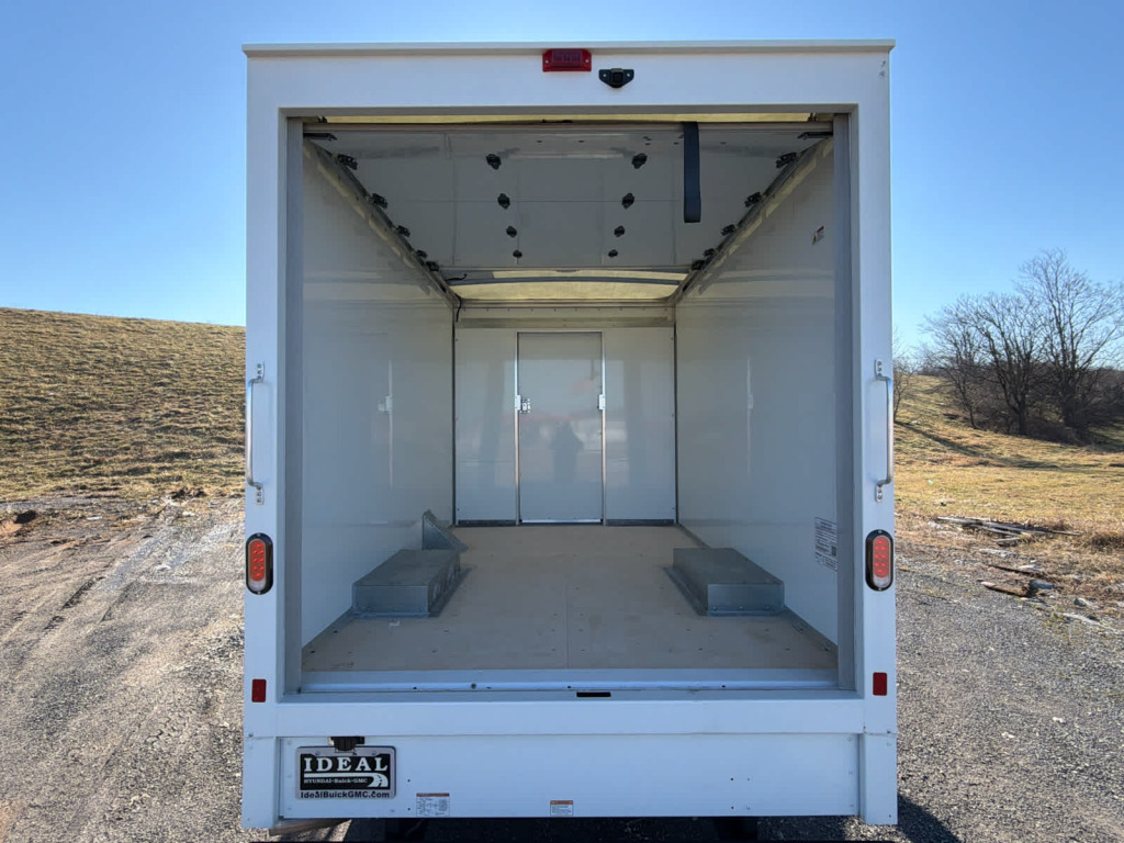 2024 Chevrolet Express Cutaway Work Van