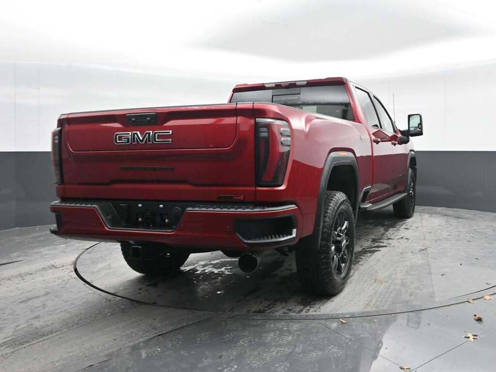 2026 GMC Sierra 2500HD AT4