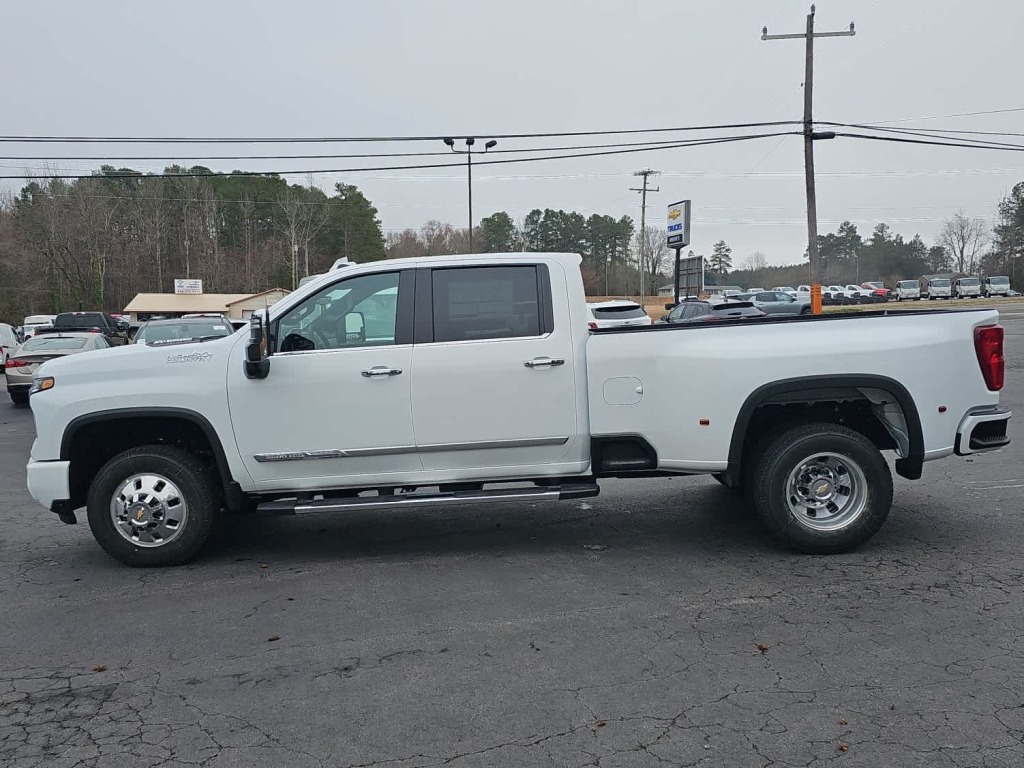 2026 Chevrolet Silverado 3500HD High Country