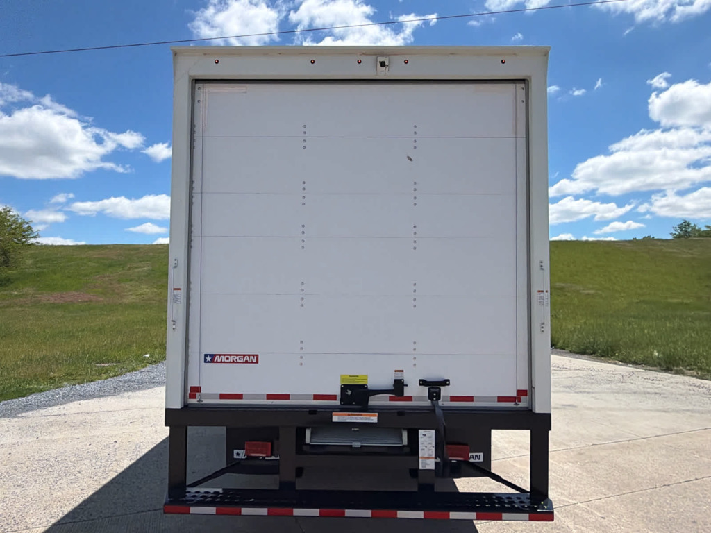 2024 Chevrolet Silverado 6500HD WT