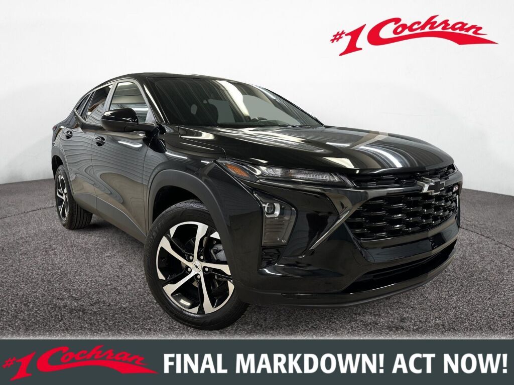 Mosaic Black Metallic 2024 Chevrolet Trax RS with 1RS FWD SUV / Crossover Front-Wheel Drive 6-Speed Automatic