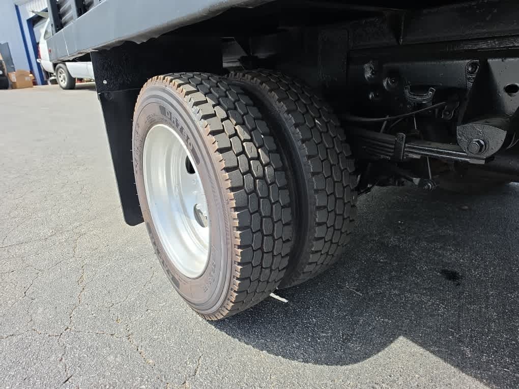 2016 Ford F-550 Chassis XL