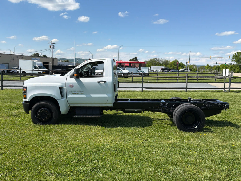 2023 Chevrolet Silverado MD Work Truck