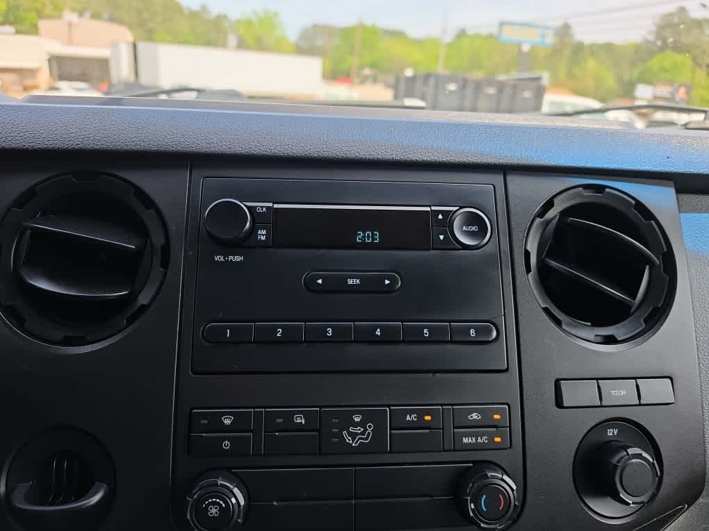 2016 Ford F-550 Chassis XL