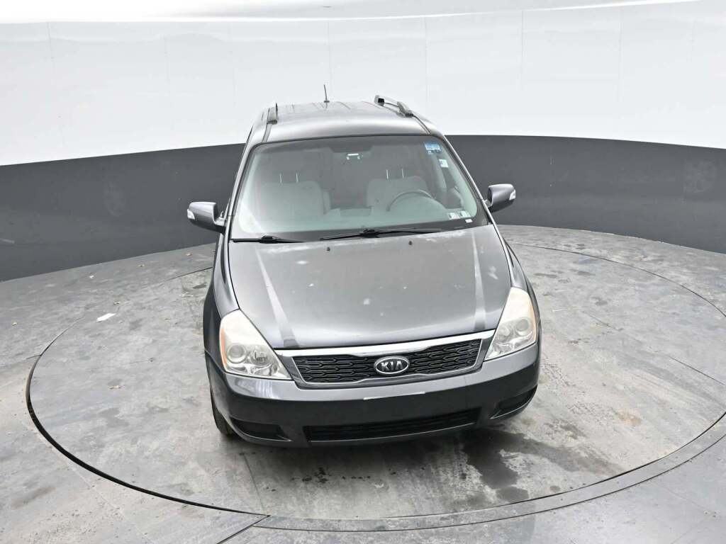 2012 Kia Sedona LX