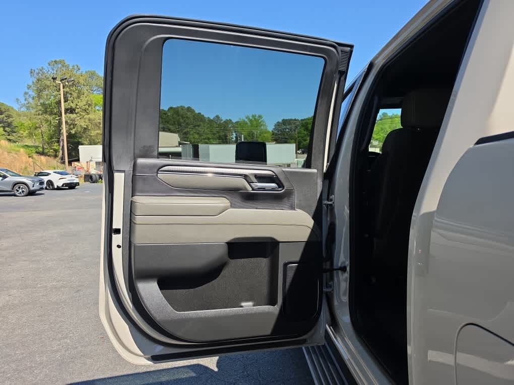 2026 Chevrolet Silverado 2500HD Crew Cab, Standard Bed, XR2, 4WD