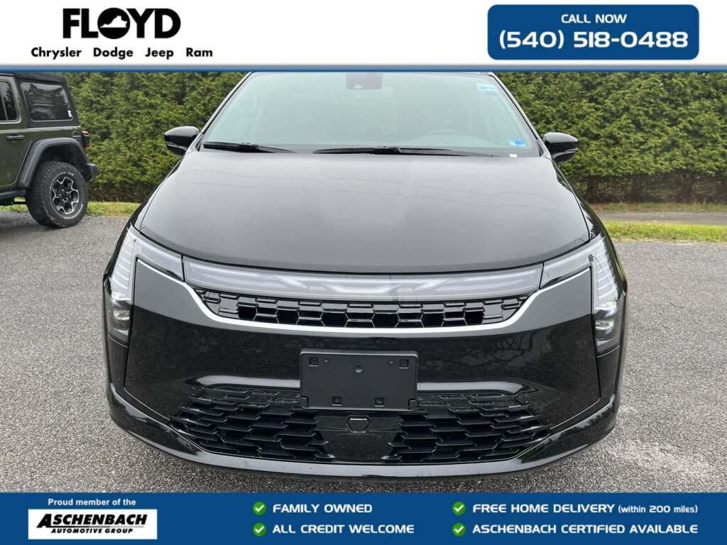 2027 Chrysler Pacifica Select