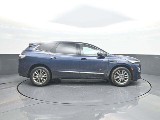 2024 Buick Enclave Avenir