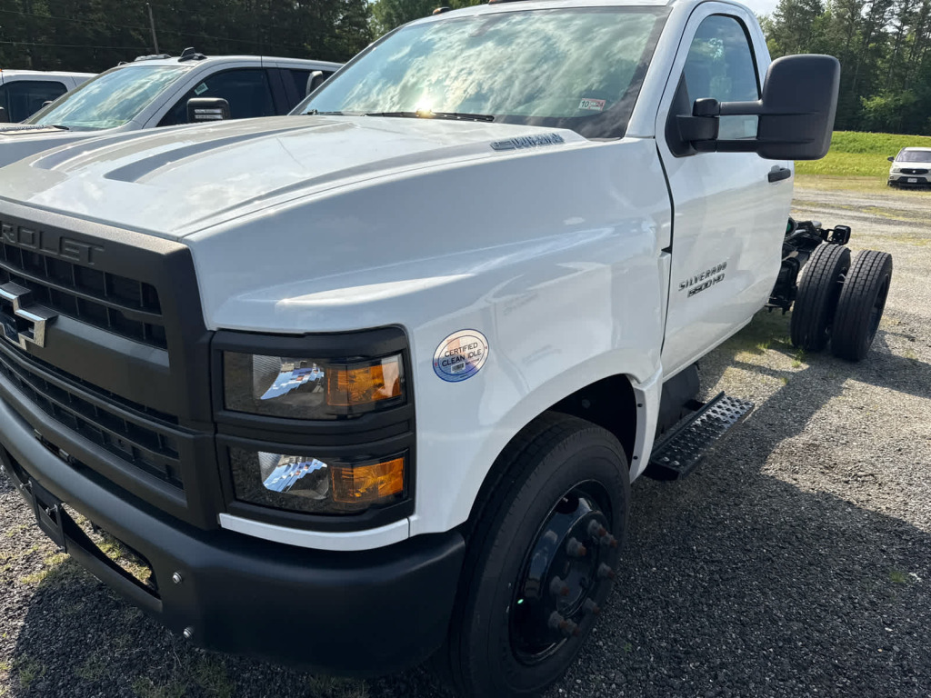 2023 Chevrolet Silverado MD Work Truck