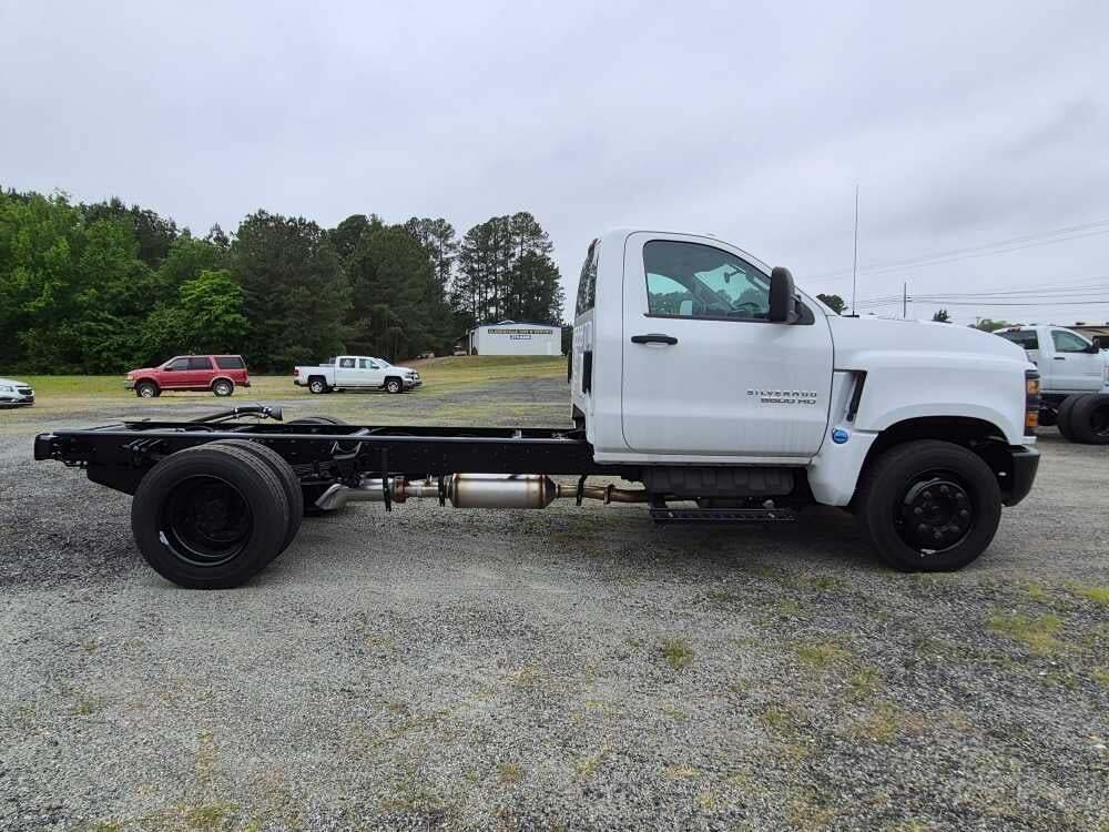 2023 Chevrolet Silverado MD Work Truck